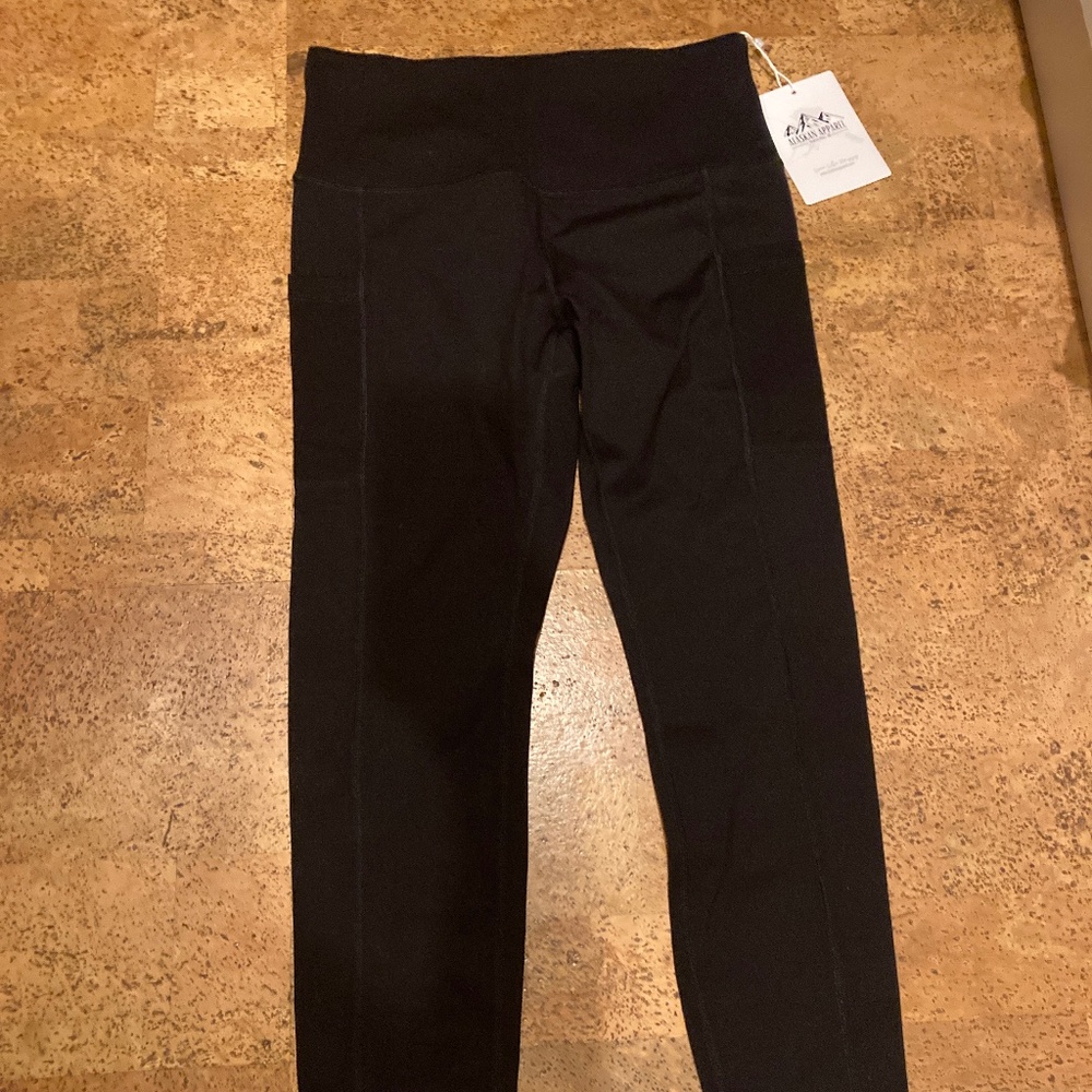 High Waisted Hidden Pocket Legging Alaskan Apparel